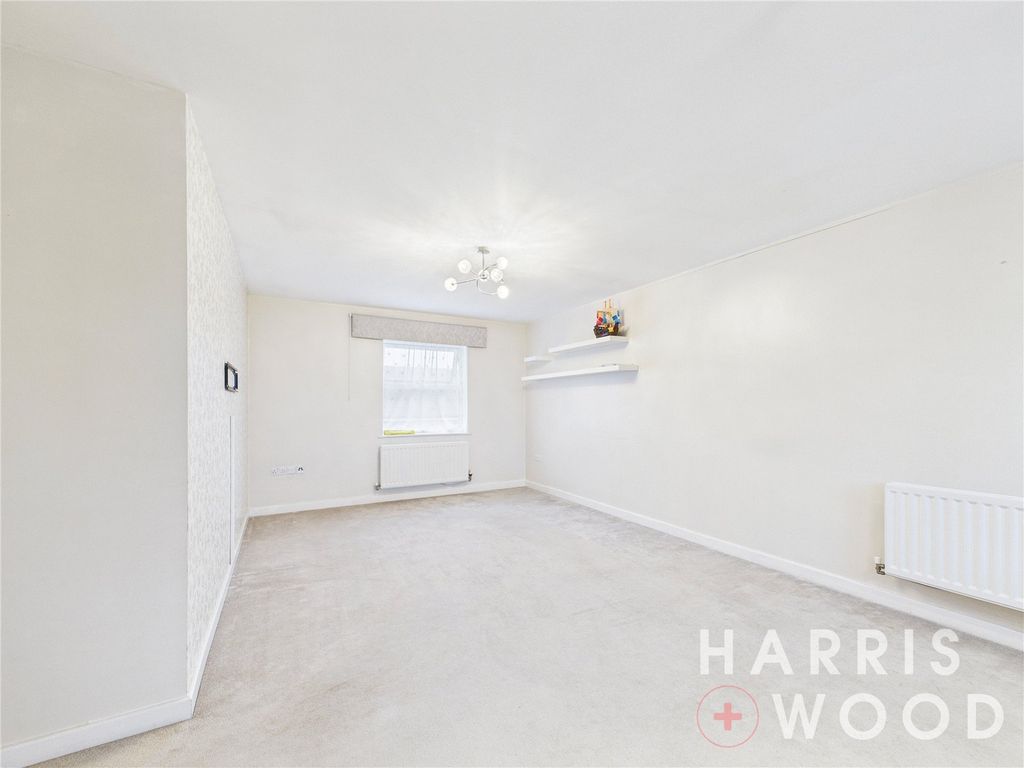 Property photo 3 of 12 Picture No. 11