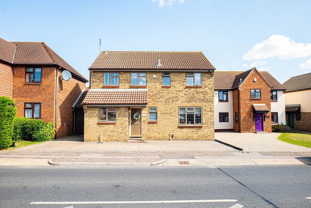 Property photo 1 of 27