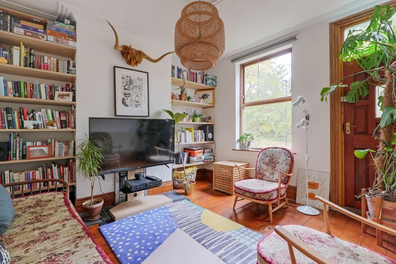 Property photo 3 of 22 Living Room