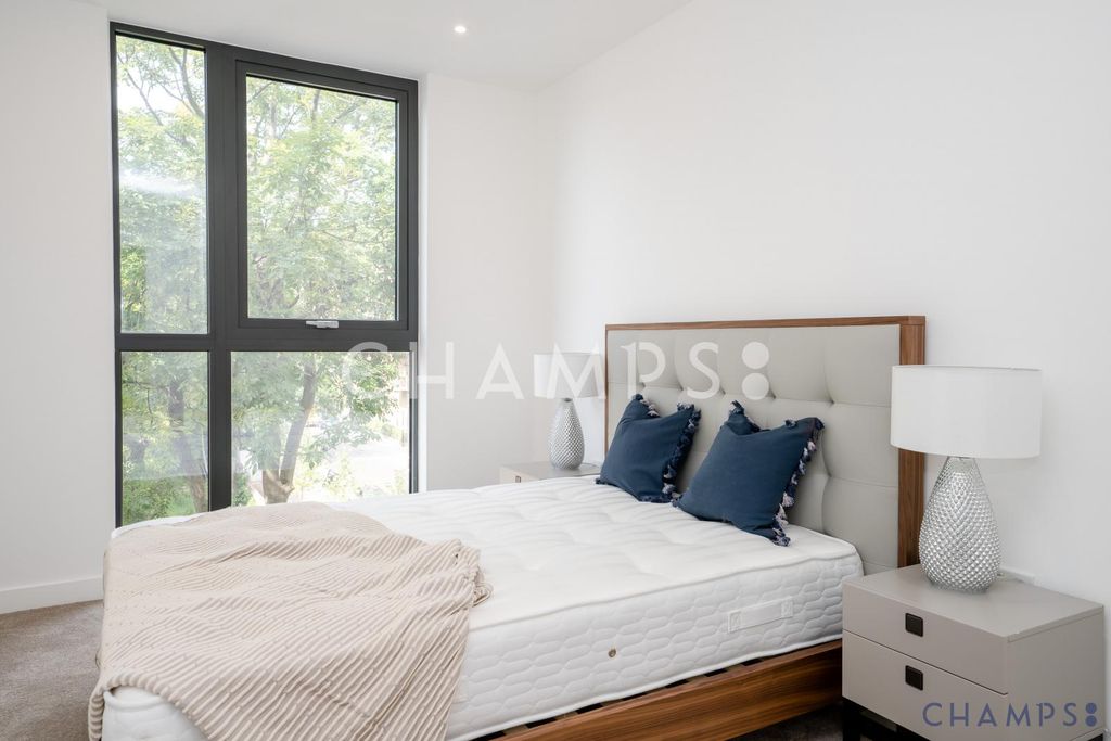 Property photo 1 of 21 2 Bed To Rent, Willowbrook House, Woodberry Down, Finsbury Park, N4