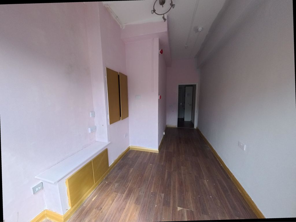 Property photo 2 of 5 Photo 1