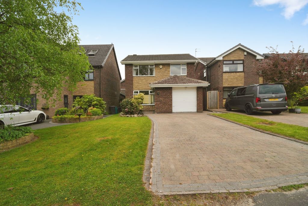 Property photo 2 of 15