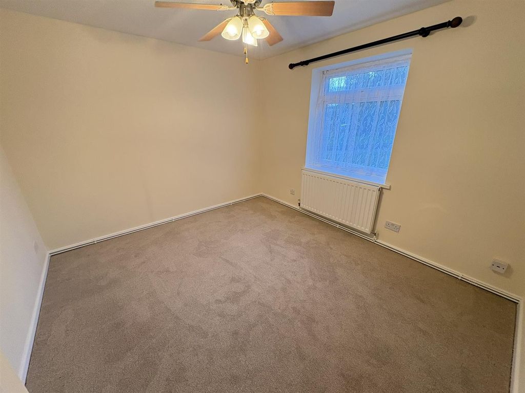 Additional image 5 of 2 bed flat to rentForest Way, Winford, Sandown PO36