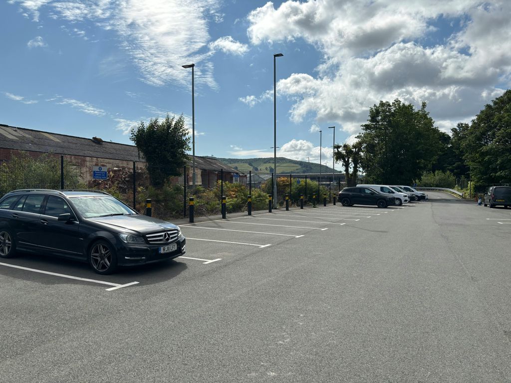 Property photo 3 of 8 Img_9730.Jpg