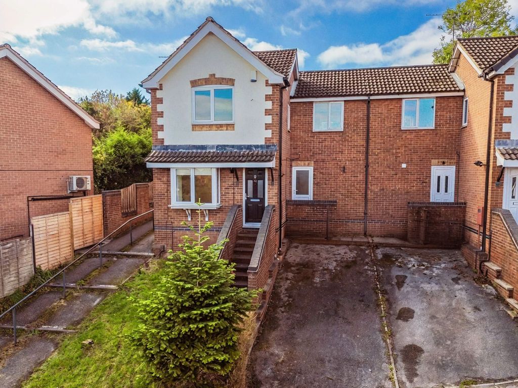 Property photo 1 of 21 Front