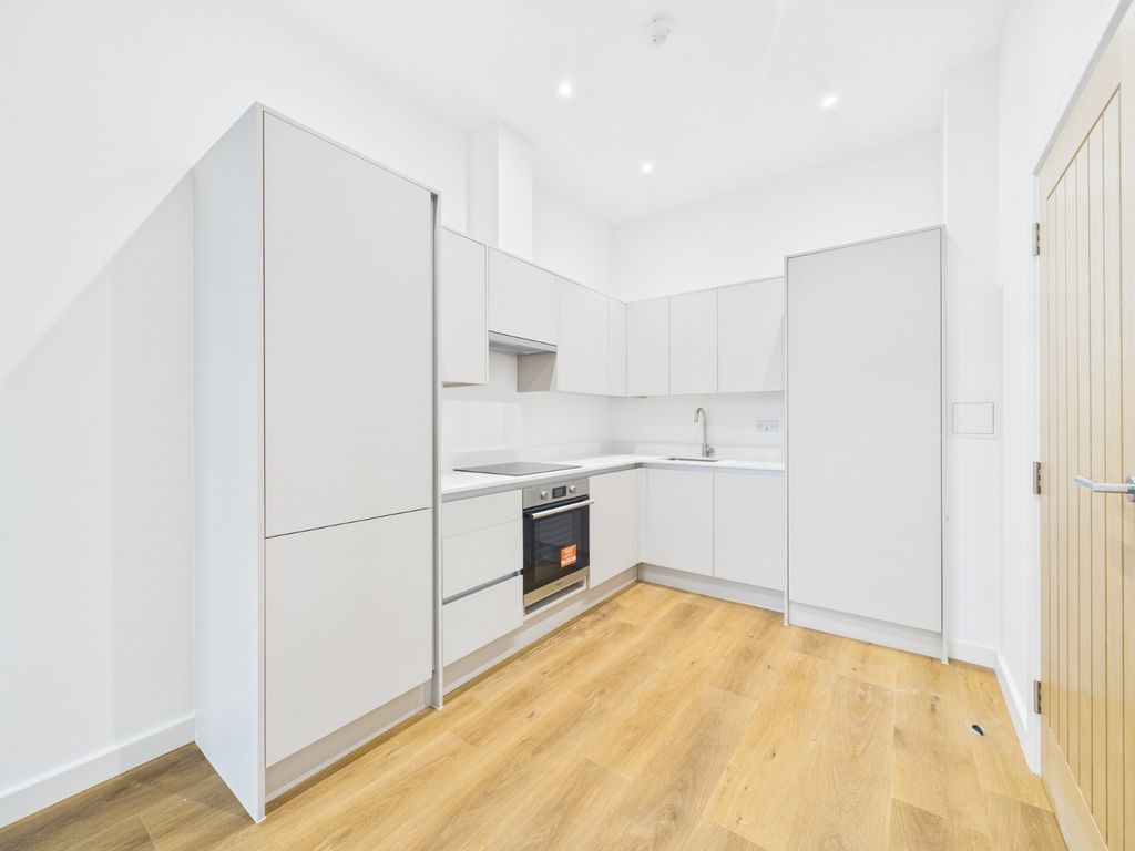 Property photo 3 of 5 Picture No. 08