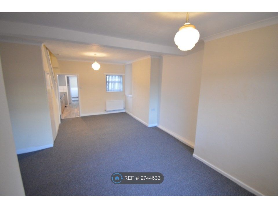 Property photo 2 of 9 Living Room