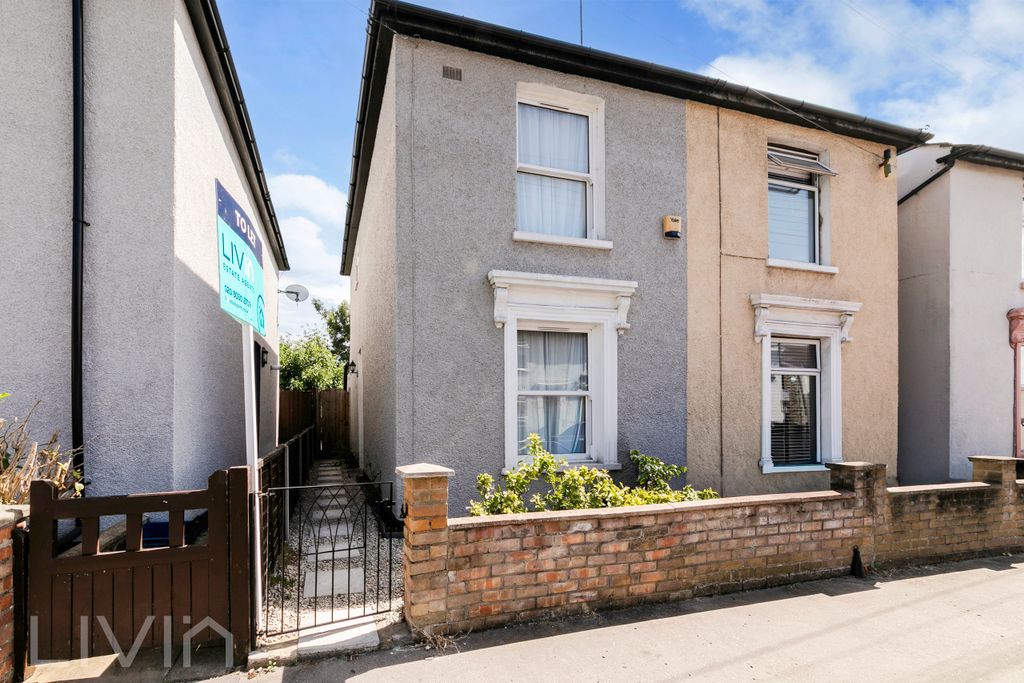Property photo 1 of 12 1