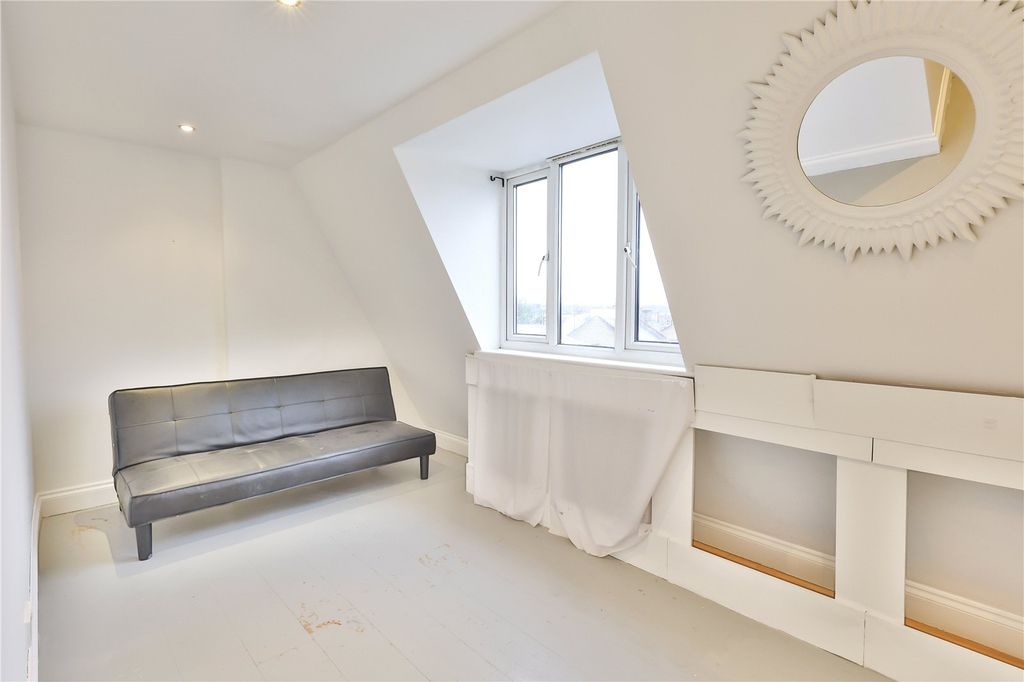 Property photo 1 of 7 Picture No. 06