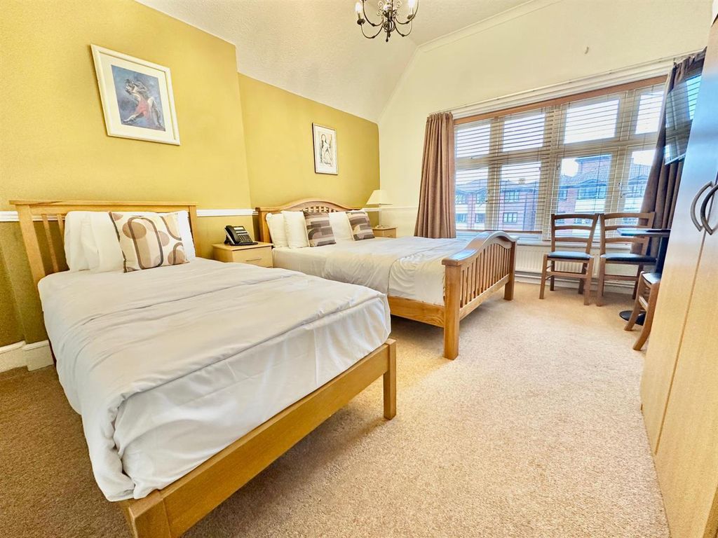 Property photo 2 of 3 Whatsapp Image 2025-11-15 At 11.26.21_66F1Abed.Jpg