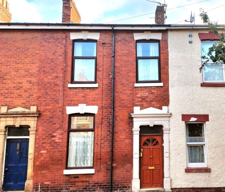 Property photo 1 of 12