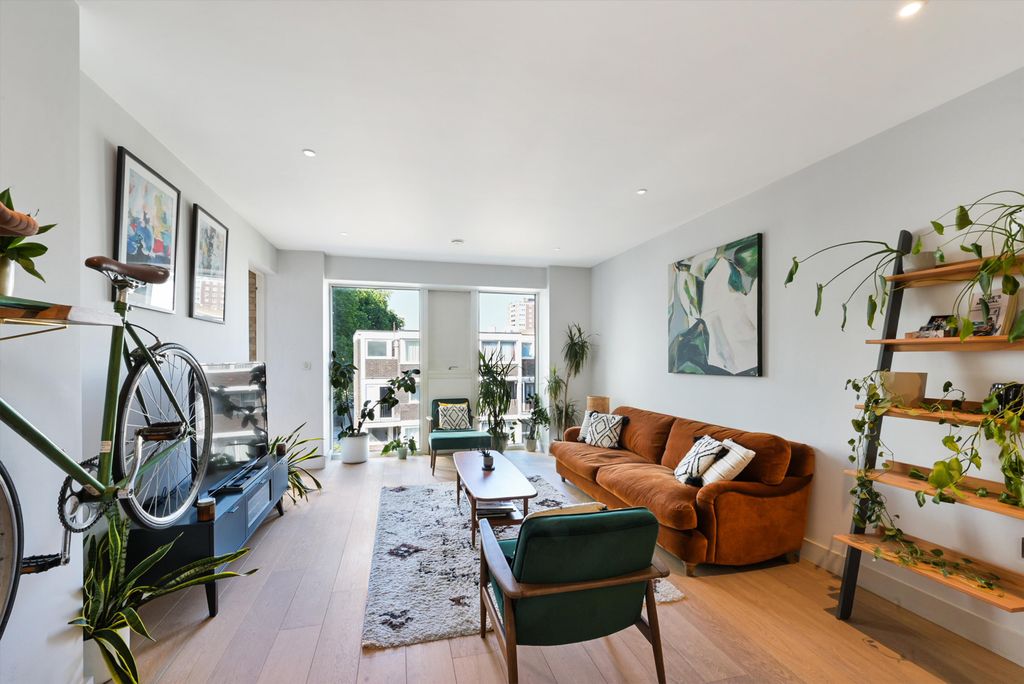 Property photo 1 of 12 Image