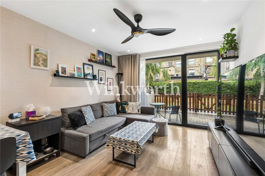 Property photo 1 of 15 Picture No. 09