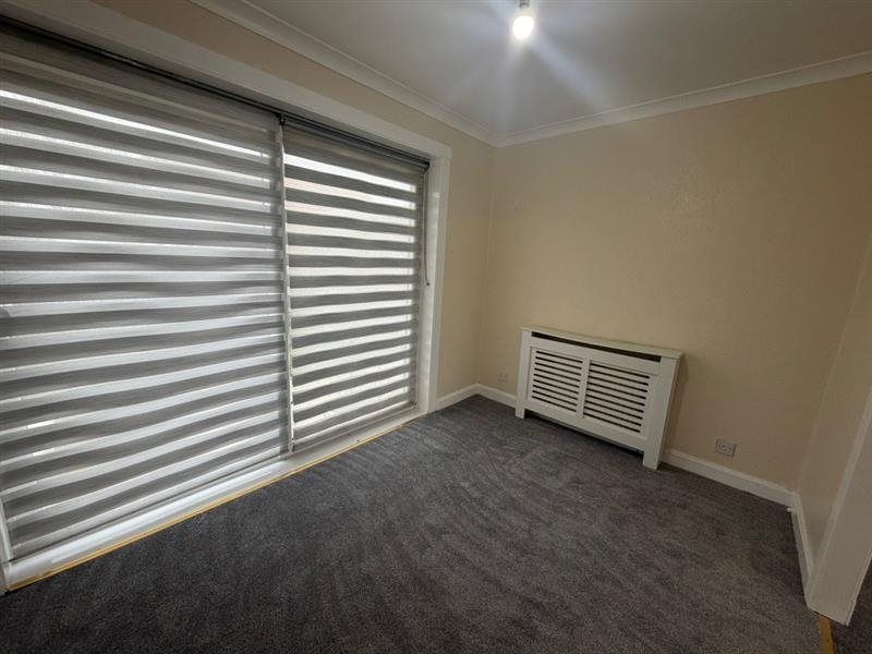 Property photo 3 of 9 F20d4E56-F5Ab-4B81-Bf78-18d50104Bfee