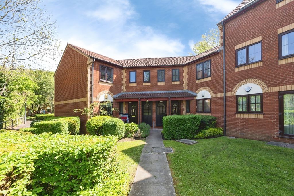 Property photo 1 of 15 Pbox-Img.Jpg