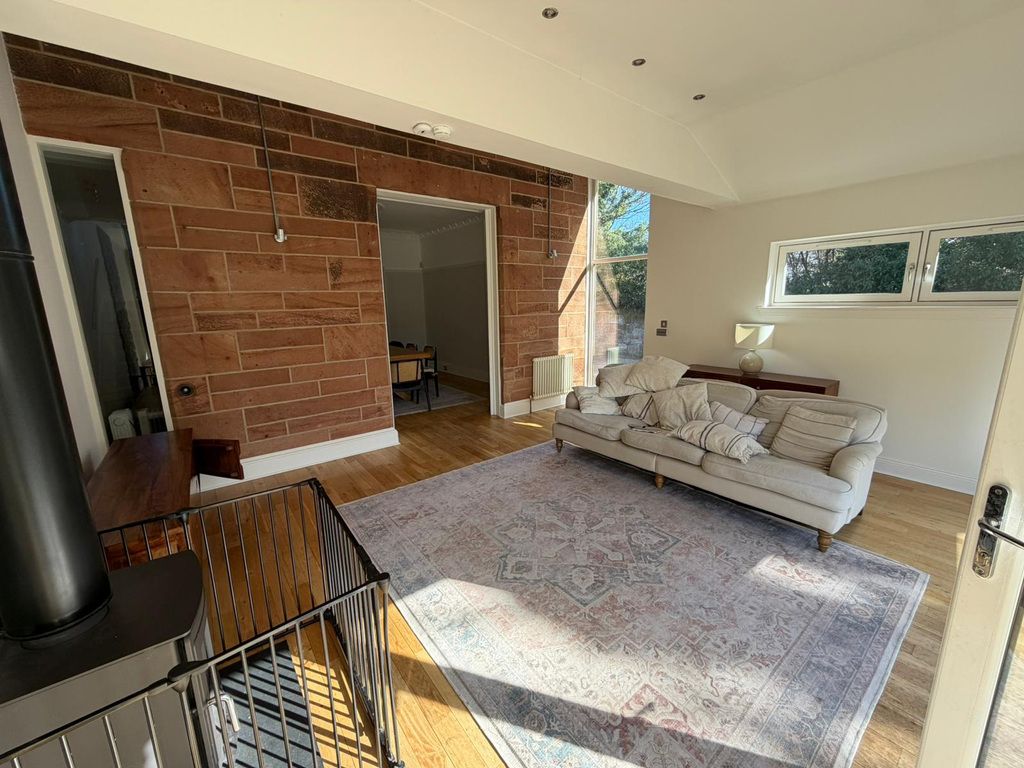 Property photo 3 of 36 Photo 3