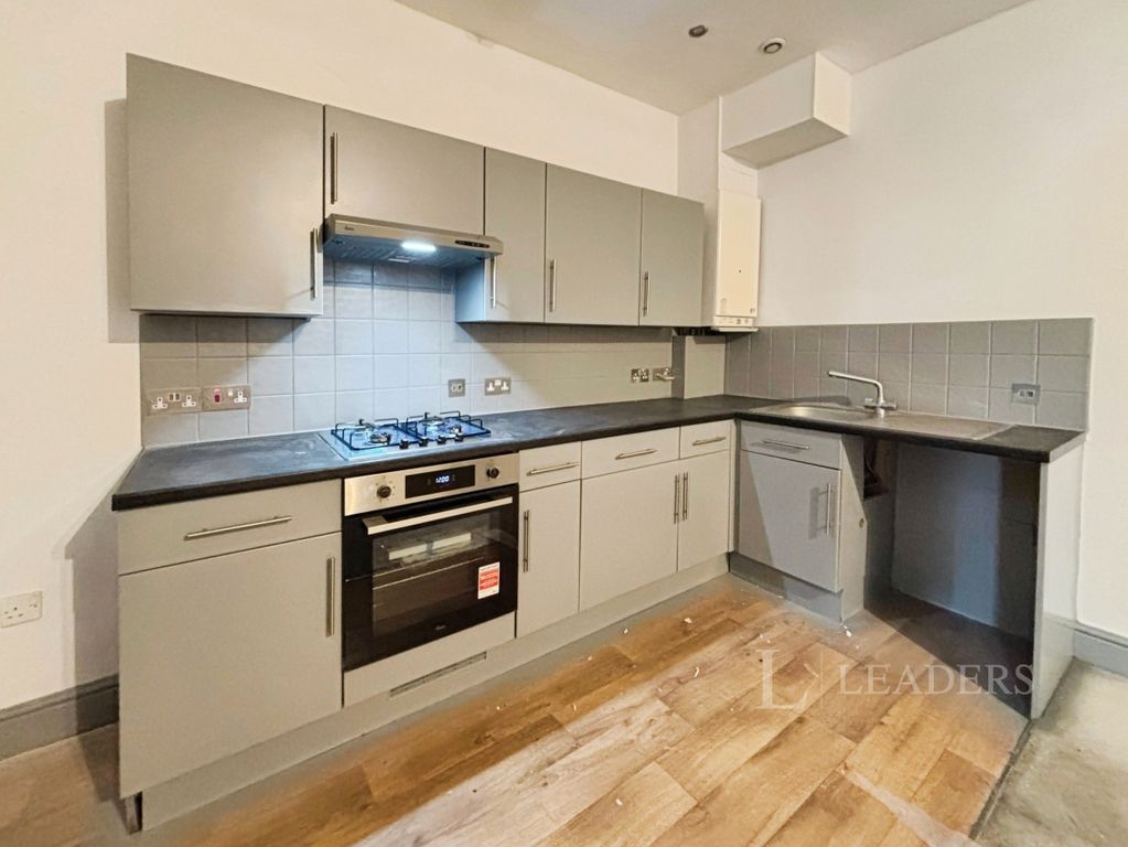 Property photo 3 of 9 3