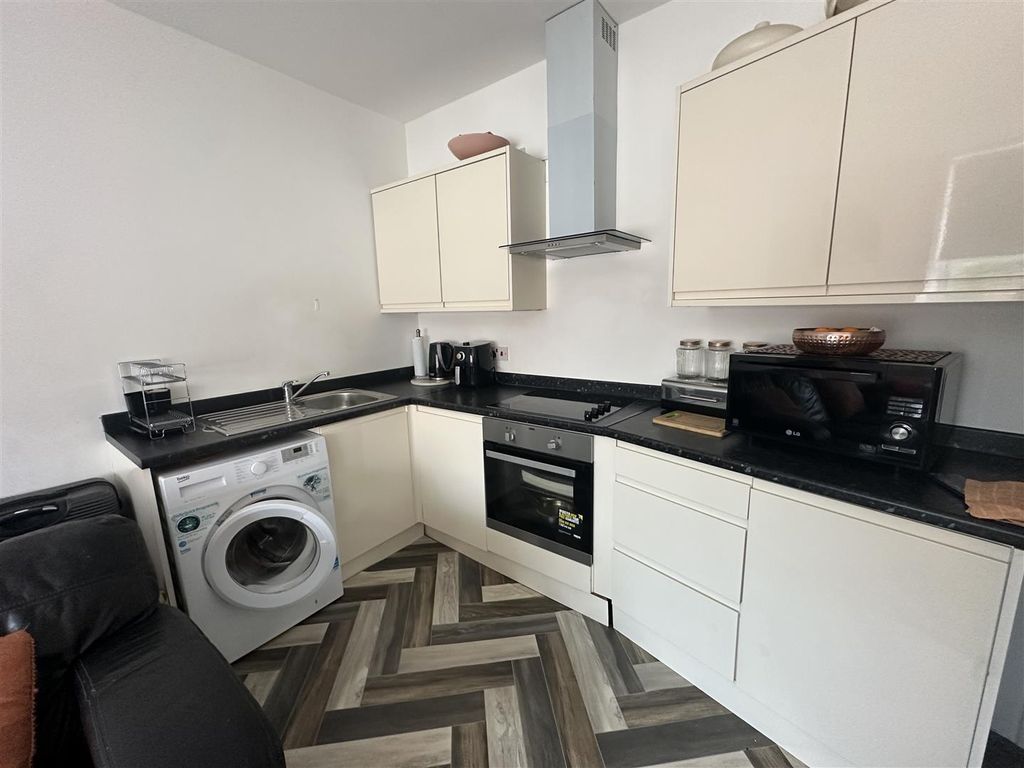 Property photo 3 of 5 Img_2630.Jpg