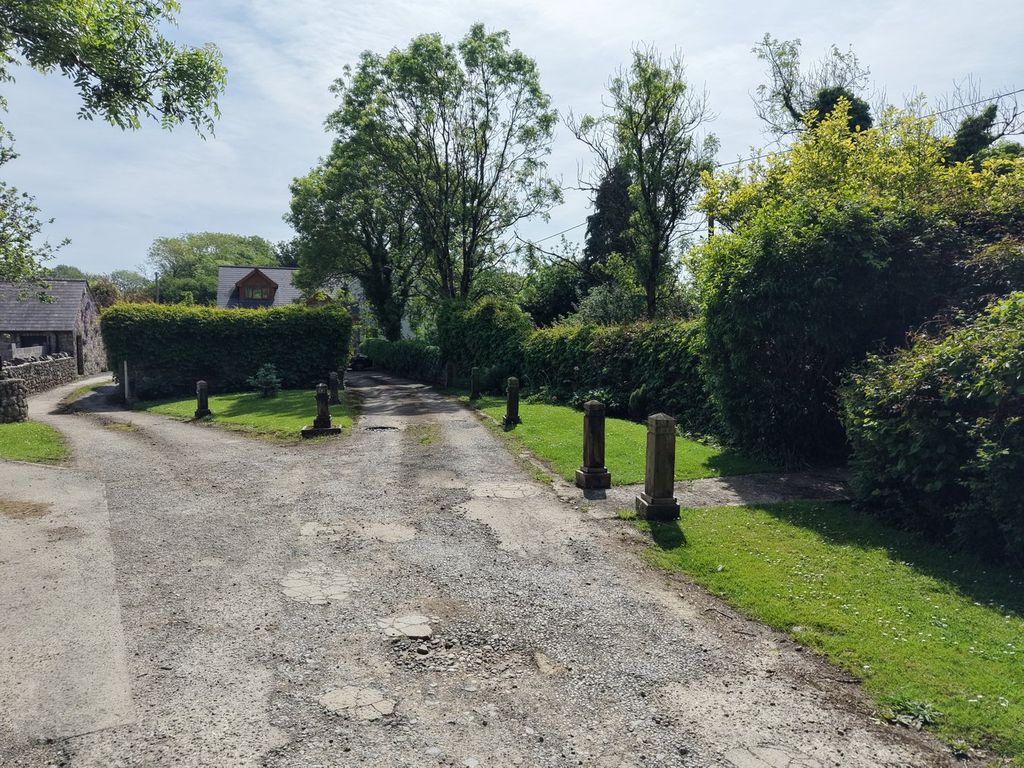 Additional image 6 of 8 bed farm for saleStormy Down, Pyle, Bridgend CF33
