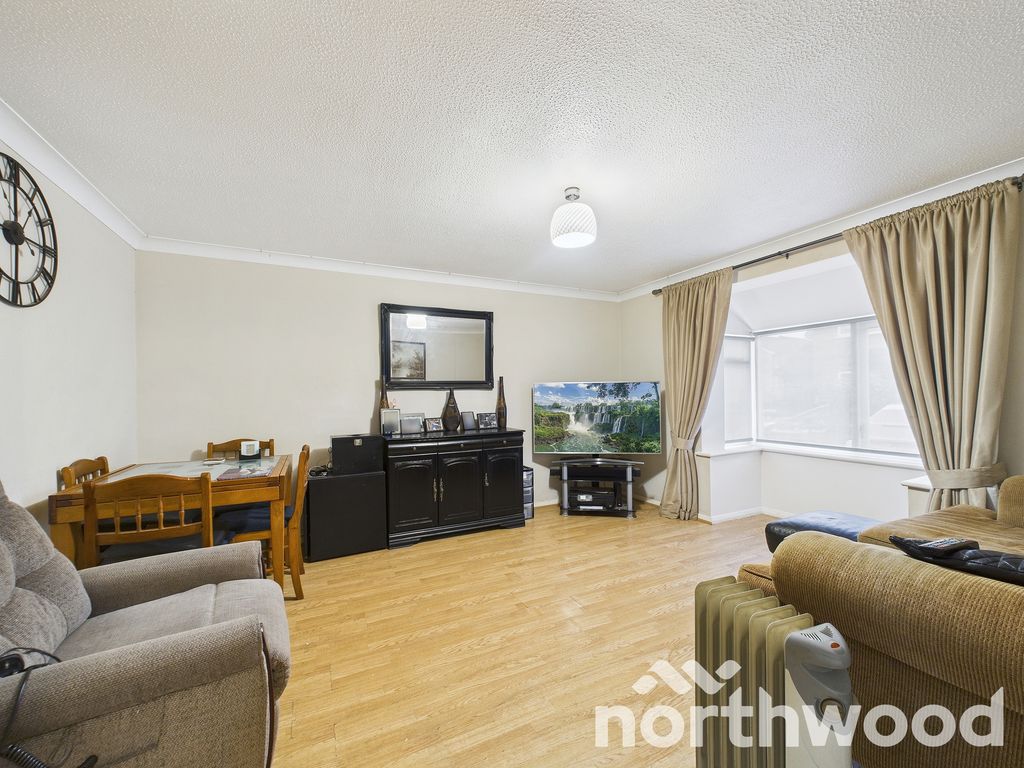 Property photo 2 of 23