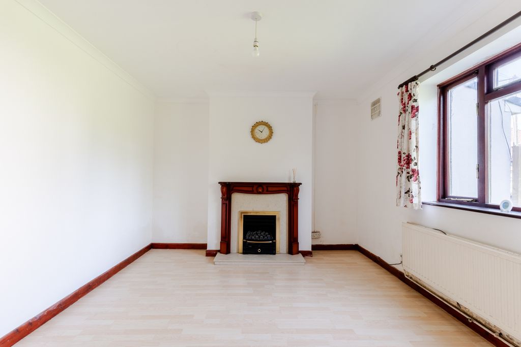Property photo 3 of 18 3