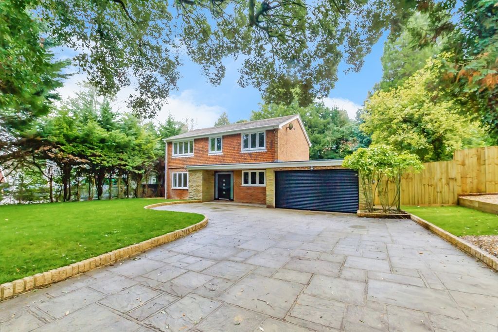 Property photo 1 of 21 Pbox-Img.Jpg