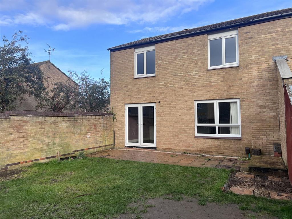 Additional image 6 of 3 bed semi-detached house to rentMedworth, Orton Goldhay, Peterborough PE2