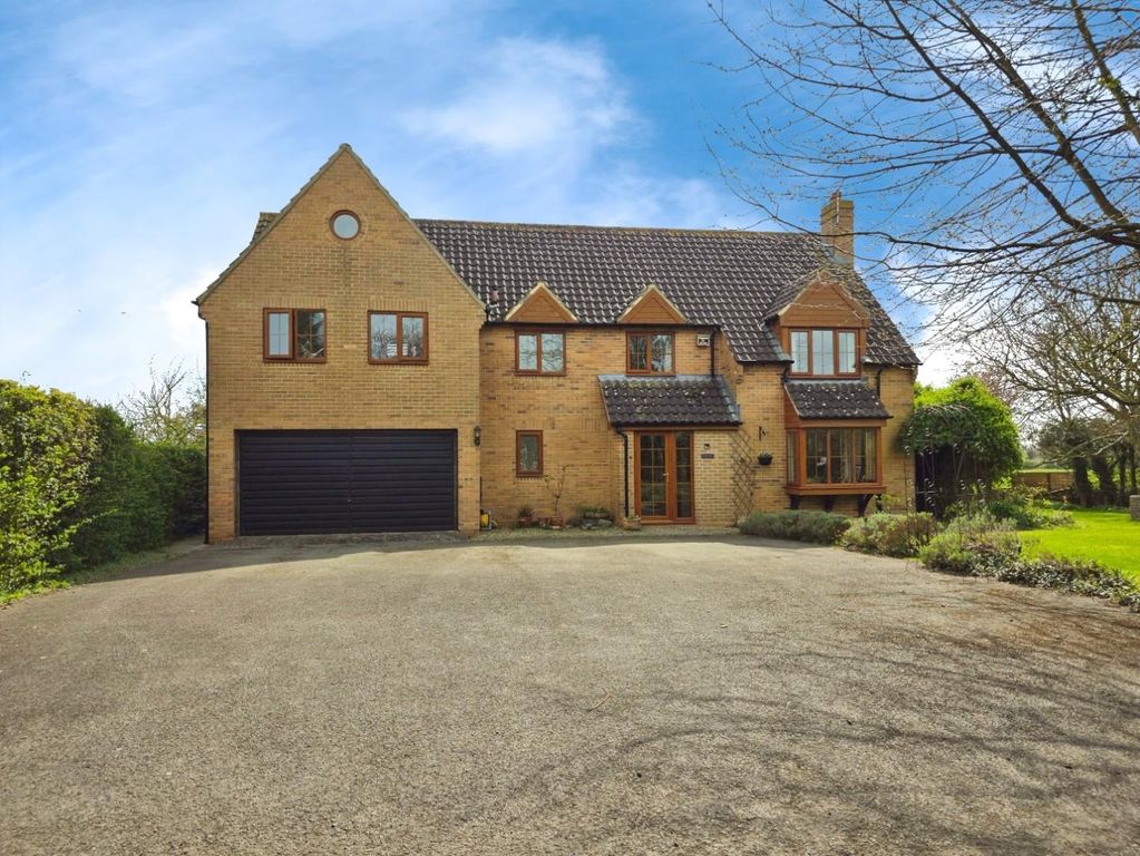 Property photo 1 of 21 Front.Jpg