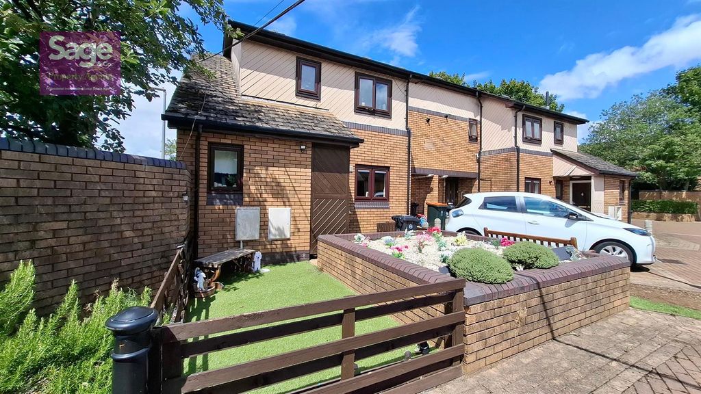 Property photo 1 of 27