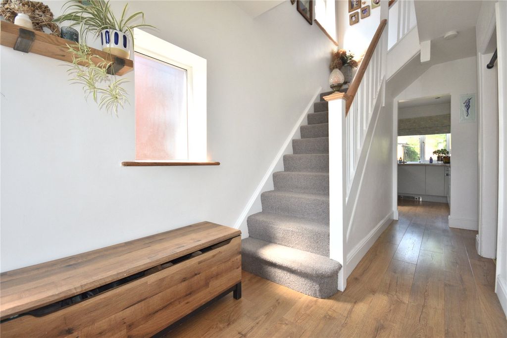 Property photo 3 of 16 Picture No. 03