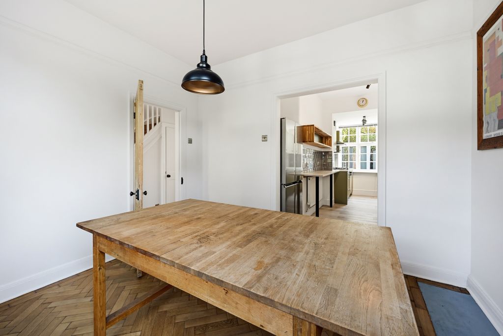Property photo 2 of 20 Dining Room