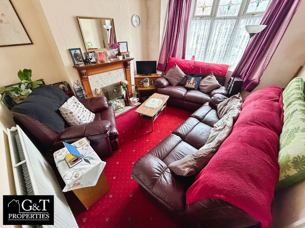 Property photo 3 of 16 Reception Room