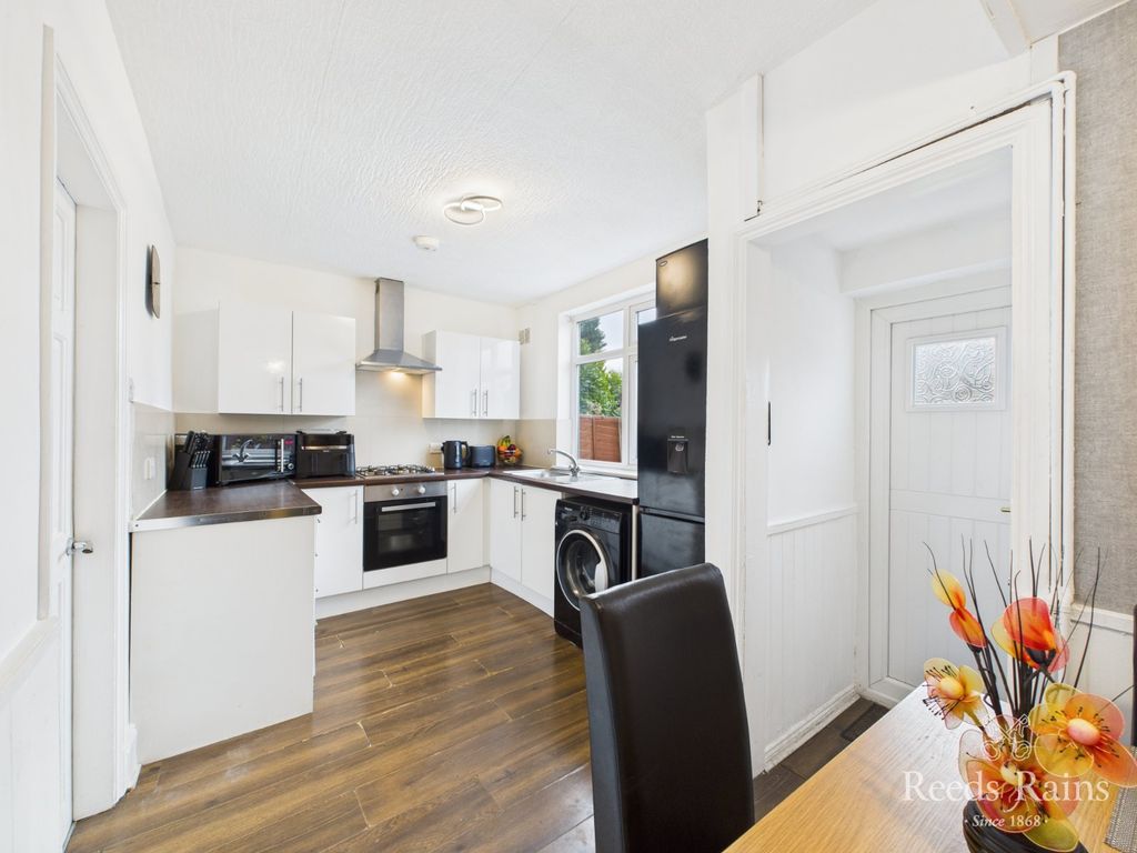 Property photo 2 of 18 Kitchen/Dining Room