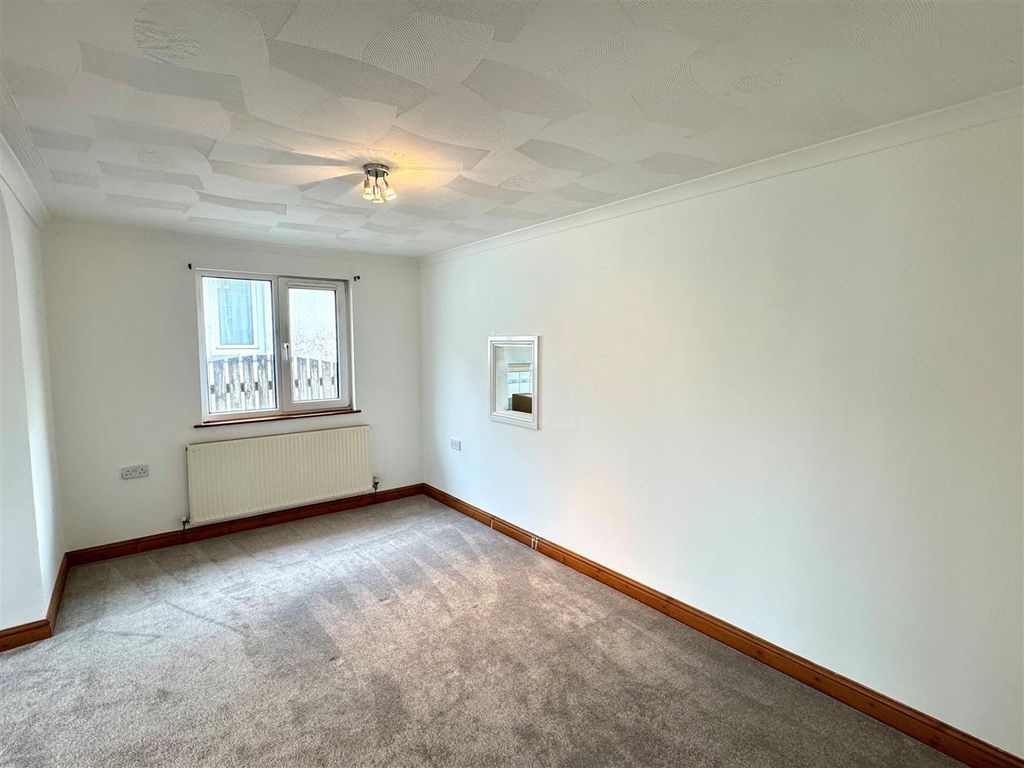 Property photo 3 of 13 Harmony Dining Room