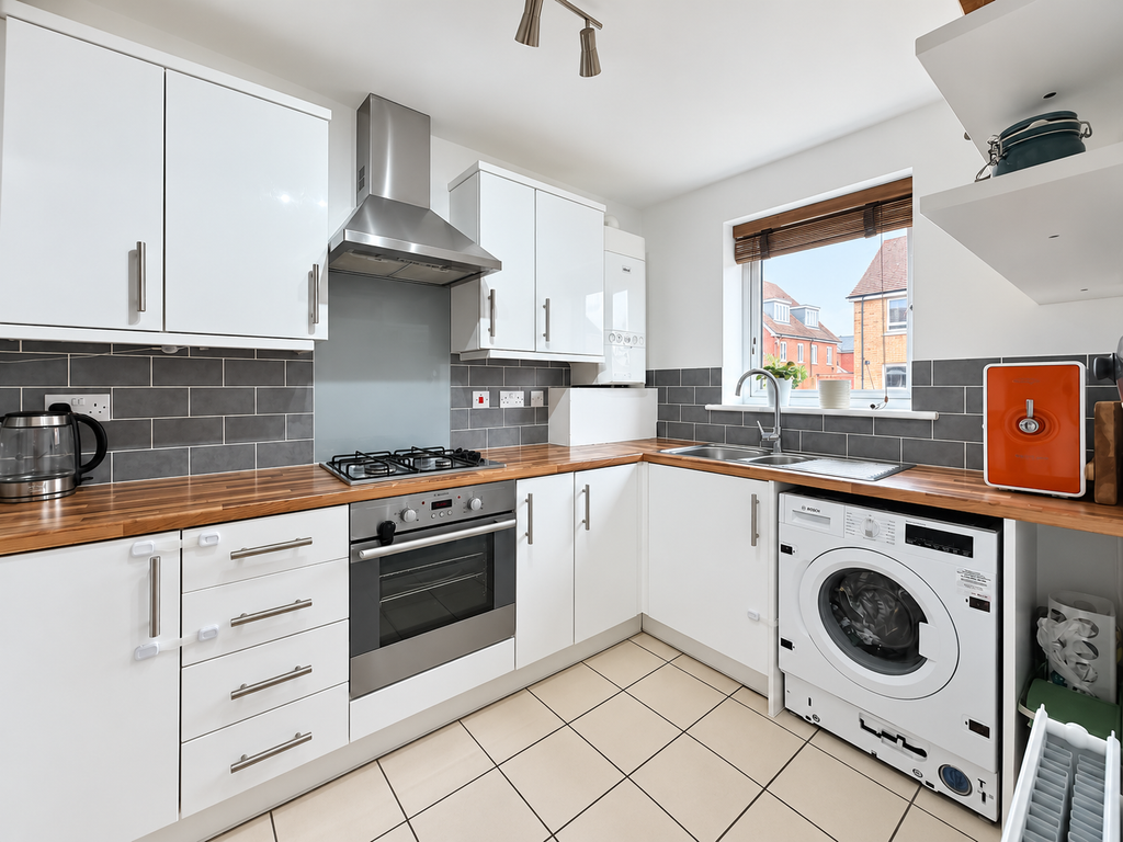 Property photo 3 of 18 0177