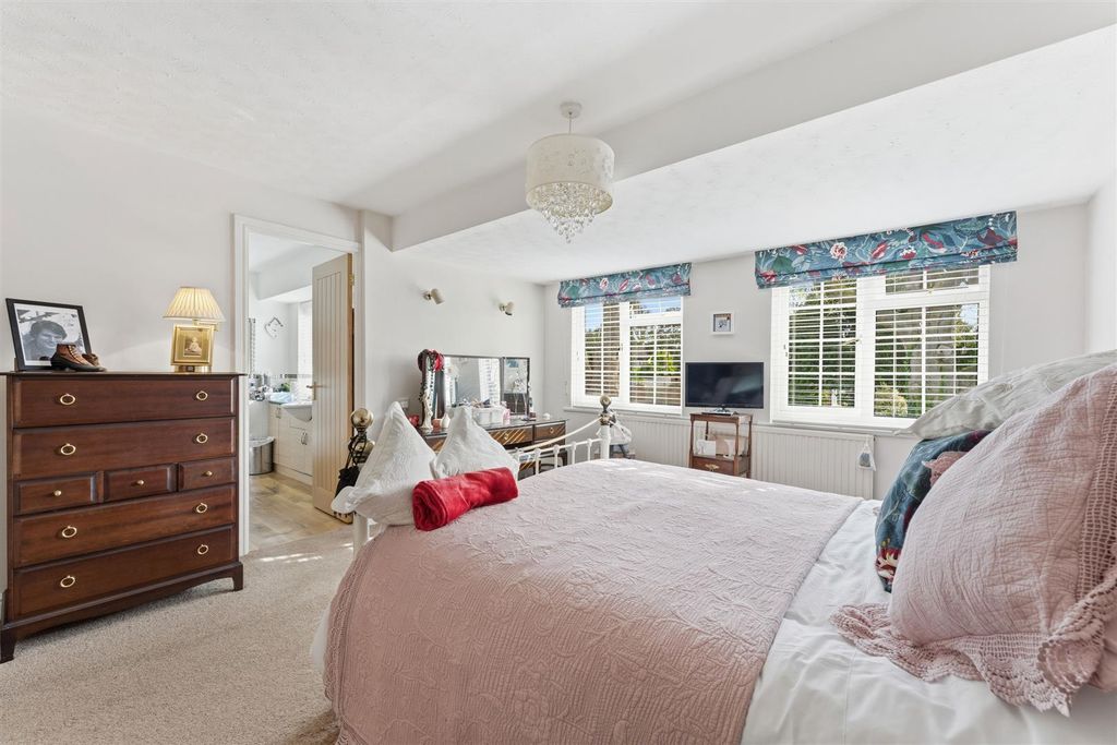 Property photo 3 of 34 Home_02.Jpg