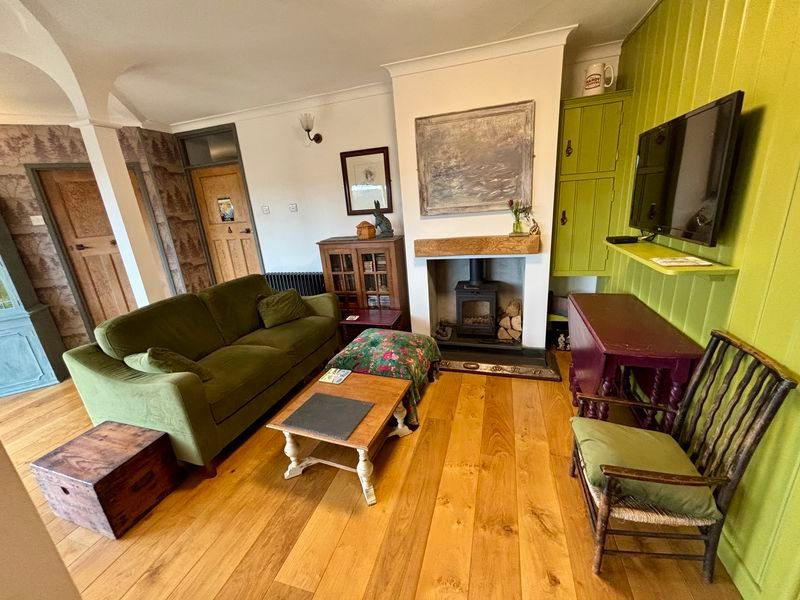 Property photo 3 of 30 Photo 6