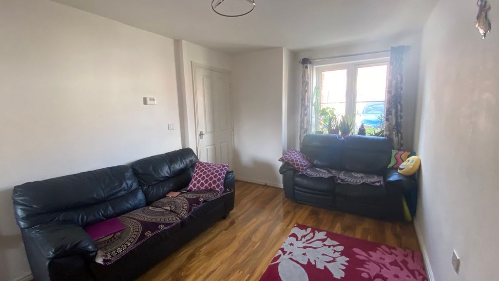 Property photo 1 of 50
