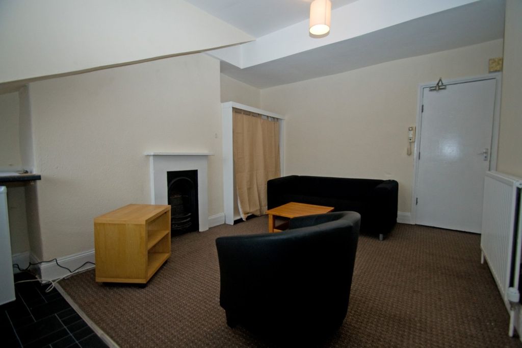 Property photo 2 of 10 Picture No. 09