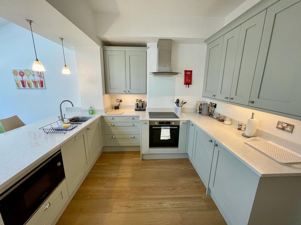 Property photo 2 of 14 Picture No. 03