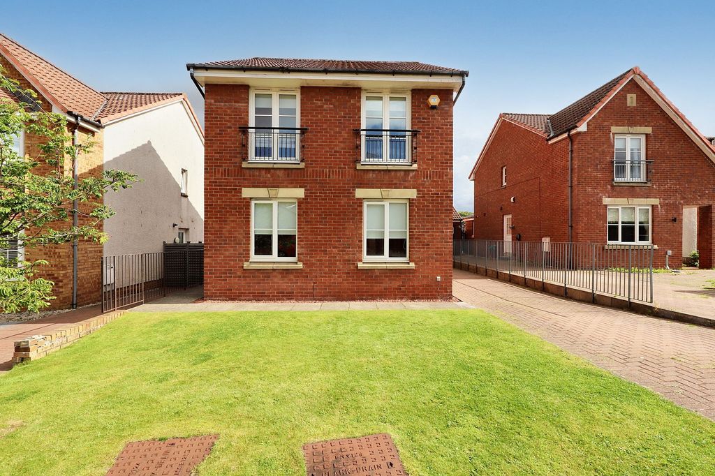 Property photo 2 of 29
