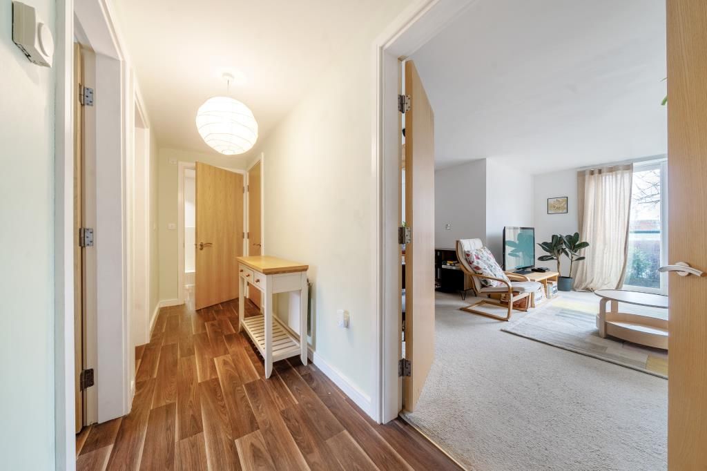 Property photo 2 of 12 Entrance Hall