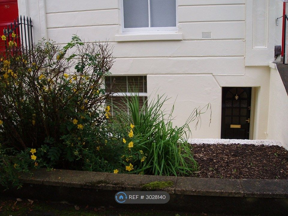 Property photo 2 of 11 Front Private Entrance