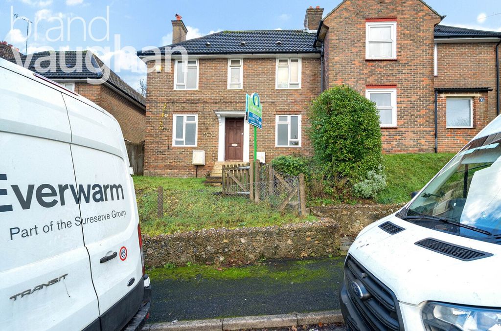 Property photo 1 of 10 750Fae33-84c5-4F1...