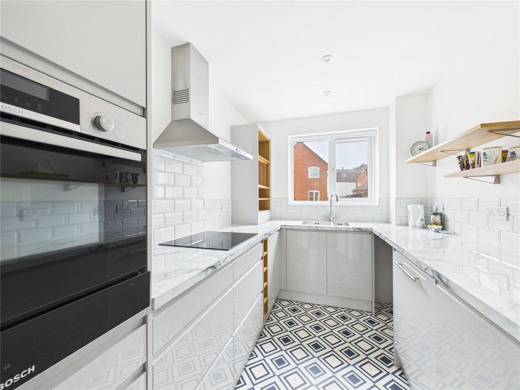 Property photo 2 of 10 Picture No. 06