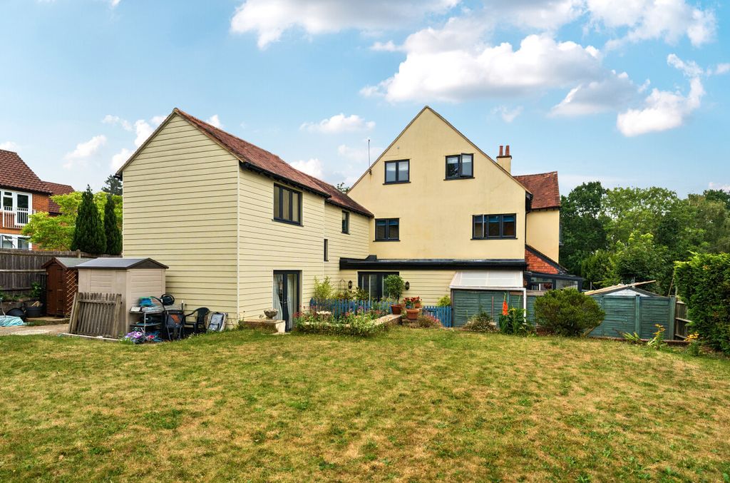 Property photo 1 of 22 1332828-1-689075F...