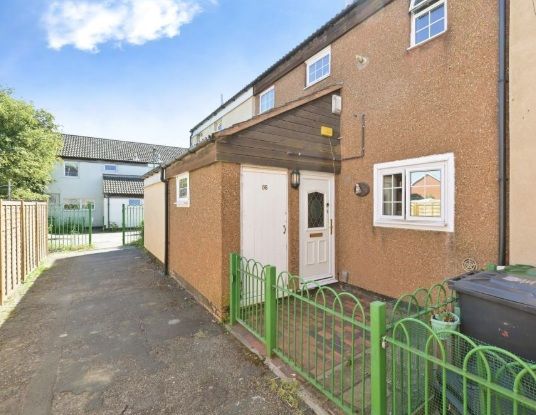 Property photo 1 of 7 Front