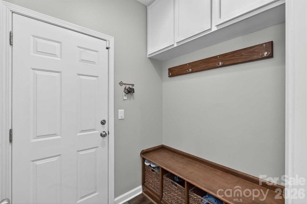Property photo 2 of 7 <Alttext/>