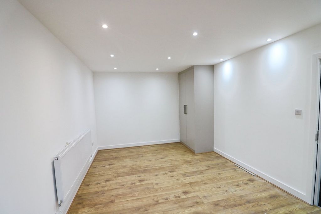 Property photo 2 of 10 Picture No. 07