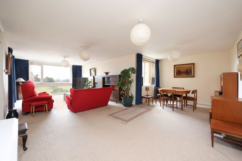 Property photo 1 of 15 Sitting Room